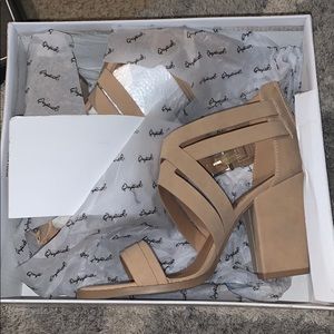 Tan sandals with heel